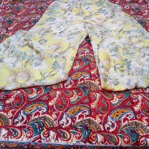 L love Lined Top Pockets Ruffle Hem Floral Print P